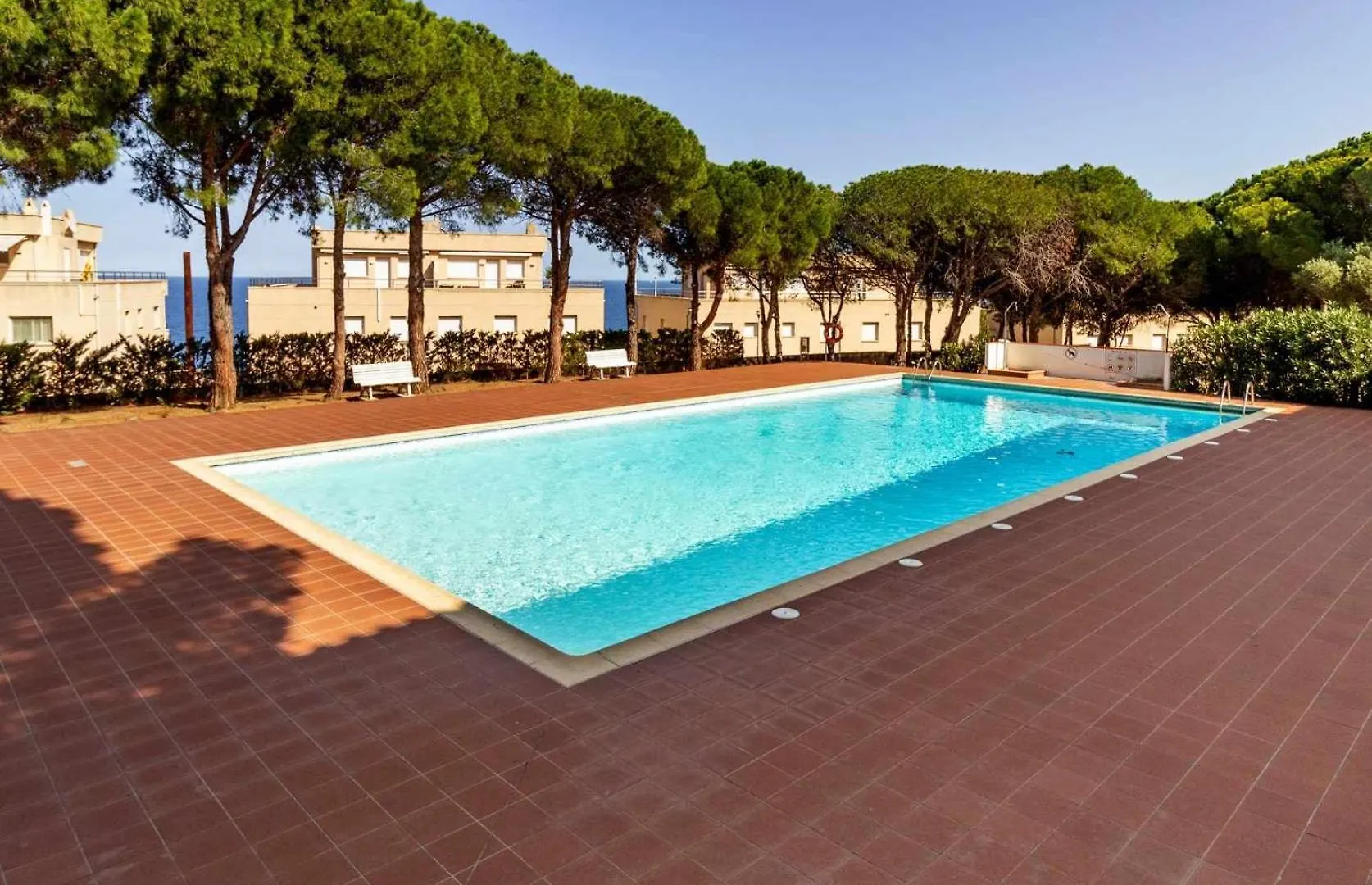 Fener De Dalt 85 Apartamento Piscina Comunitaria Llanca Apartment